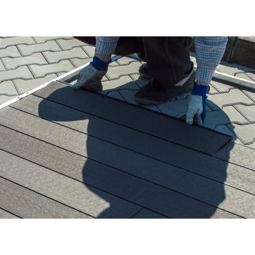 WPC padlóburkolat a G21 GAH 407 kerti tárolóhoz, Eben