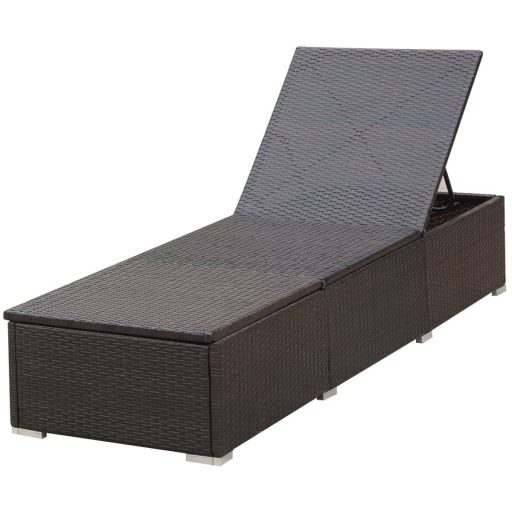 Barna polyrattan napozóágy krémfehér párnával