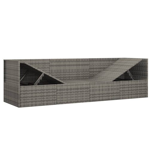 Szürke polyrattan kültéri társalgókanapé párnákkal