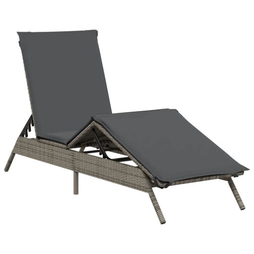 2 db világosszürke polyrattan napozóágy párnával