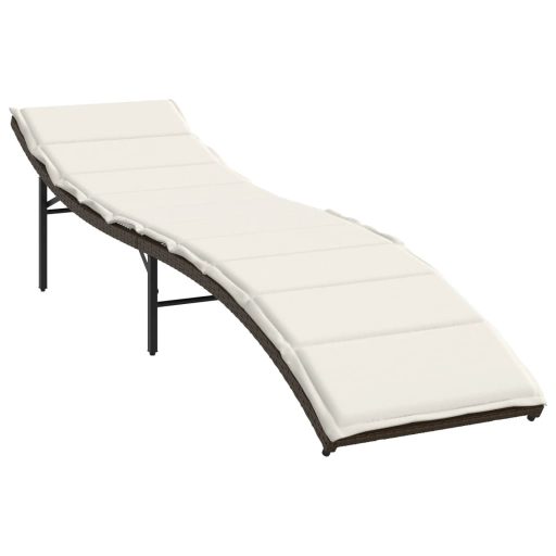 2 db barna polyrattan napozóágy párnával