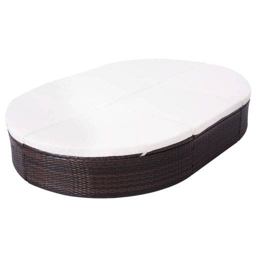 Barna polyrattan kültéri napozóágy párnával