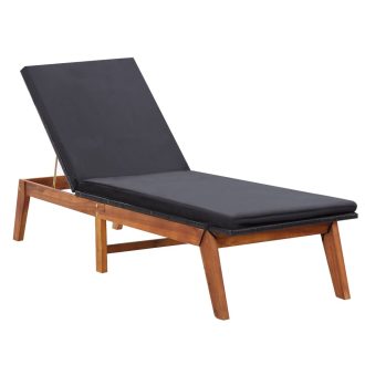 Polyrattan és tömör akácfa napozóágy párnával